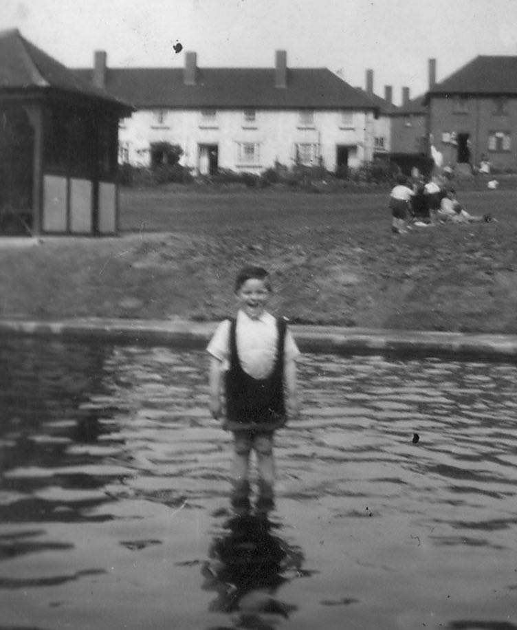 Bob padling Grove Park