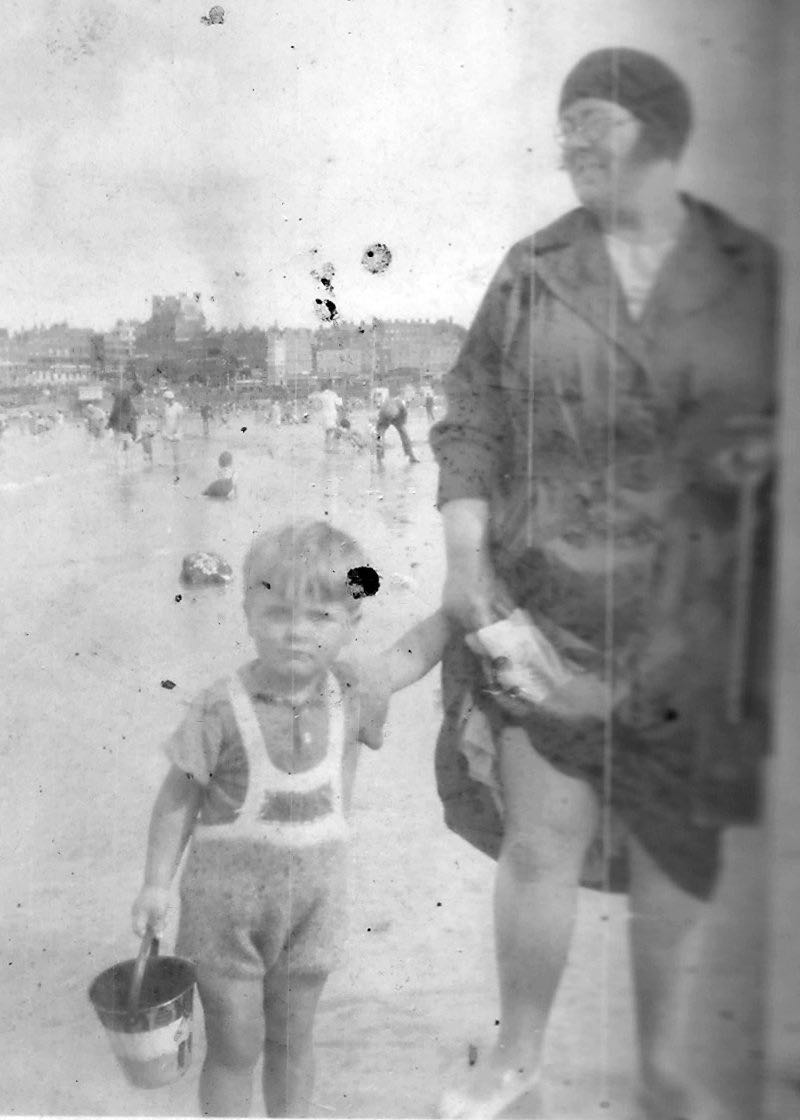 Liz and Bob Margate 1935