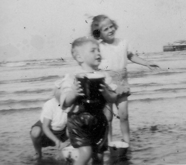 Elsie Eileen and Jim Margate 1931